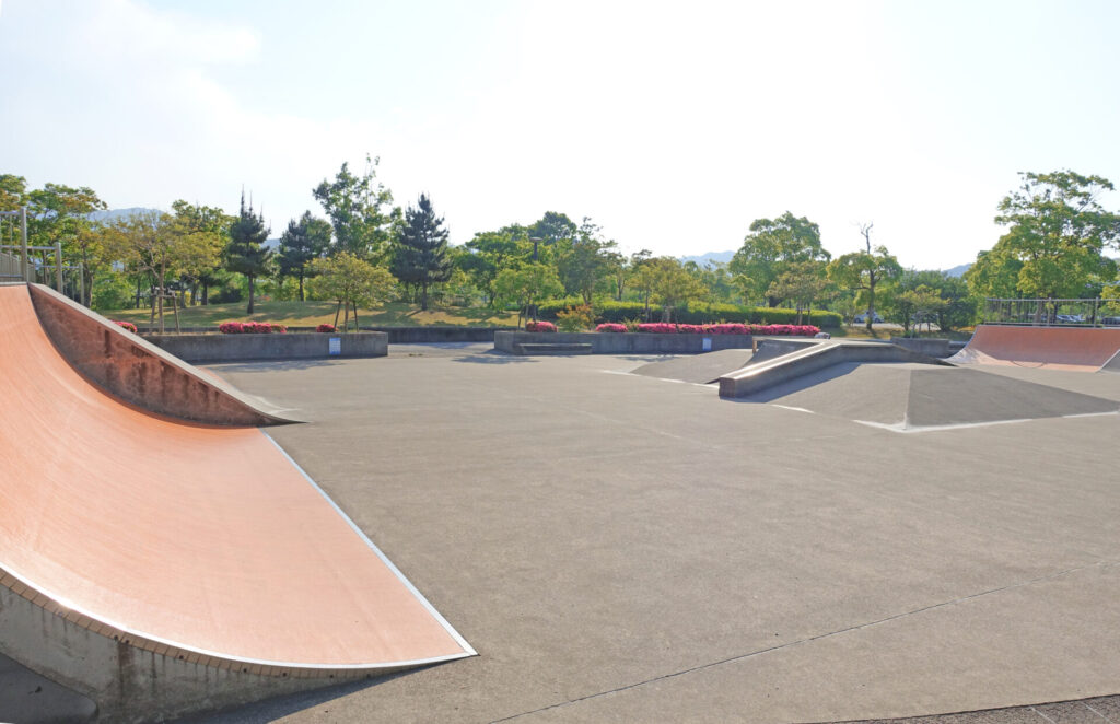 鳴門ウチノ海総合公園のウェーブコート