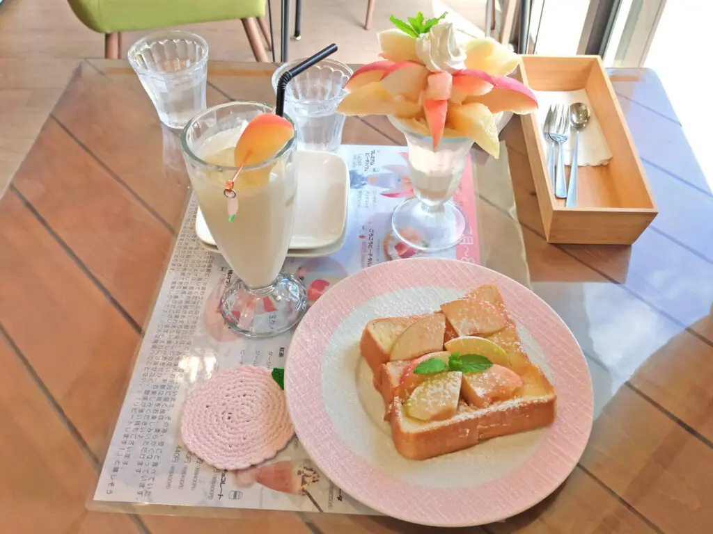 ピーチィナカフェのスイーツ